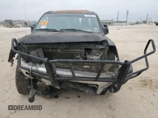 2006 Nissan Titan SE with VIN 1N6BA06BX6N534341, listed as a Copart auction lot 46080875 with 258,072 mi miles and Salvage Title. Bid and sale history available at carsss.com. Image 5.