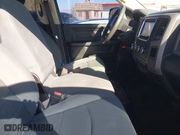 2015 Ram 1500 Express z VIN 1C6RR6KT1FS517948, wystawiony jako IAAI lot #41355978 z przebiegiem 94 784 mil mil oraz . Historia ofert i sprzedaży dostępna na DreamBid. Obrazek 5.