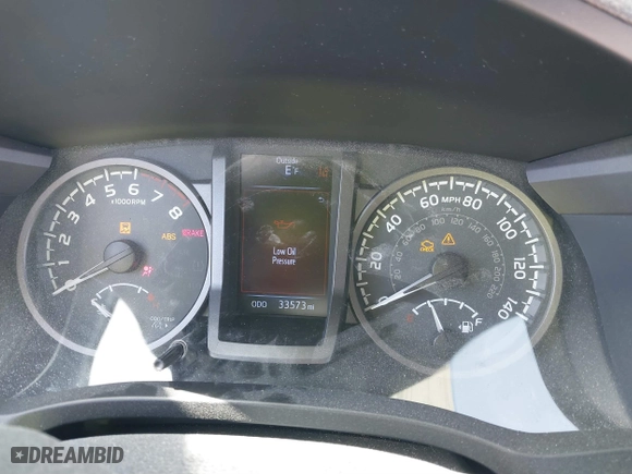 2019 Toyota Tacoma 4WD SR with VIN 3TMCZ5AN2KM268915, listed as a IAAI auction lot 41696555 with 33,573 mi miles. Bid and sale history available at carsss.com. Image 7.