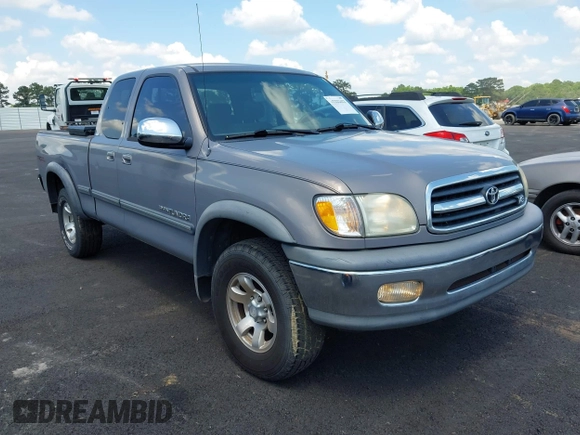 2001 Toyota Tundra SR5 with VIN 5TBRT34101S188853, listed as a IAAI auction lot 42222422 with 227,769 mi miles and . Bid and sale history available at DreamBid. Image 1.