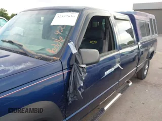 2000 Chevrolet Silverado 3500 z VIN 1GCHK33J1YF419504, wystawiony jako IAAI lot #42337616 z przebiegiem 169 037 mil mil oraz . Historia ofert i sprzedaży dostępna na DreamBid. Obrazek 6.