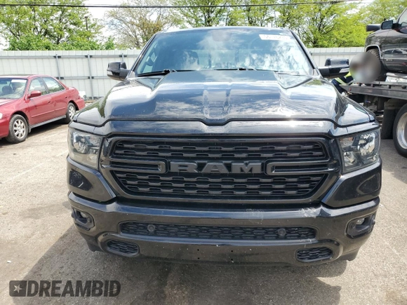 2022 Ram 1500 Big Horn z VIN 1C6SRFBT2NN137192, wystawiony jako Copart lot #56176235 z przebiegiem 78 236 mil mil oraz Szkoda całkowita • Salvage title. Historia ofert i sprzedaży dostępna na DreamBid. Obrazek 5.
