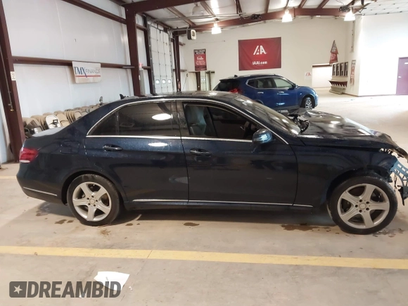 2014 Mercedes-Benz E 350 Sport with VIN WDDHF5KB1EB012110, listed as a IAAI auction lot 42318547 with Not provided miles and . Bid and sale history available at DreamBid. Image 13.