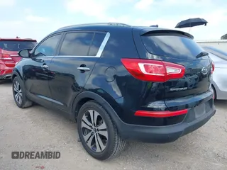 2012 Kia Sportage EX z VIN KNDPC3A22C7185915, wystawiony jako IAAI lot #42392411 z przebiegiem 137 769 mil mil oraz . Historia ofert i sprzedaży dostępna na DreamBid. Obrazek 3.