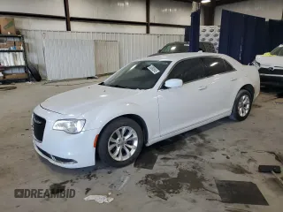 2016 Chrysler 300 Limited z VIN 2C3CCAAG0GH219573, wystawiony jako Copart lot #53095545 z przebiegiem 163 523 mil mil oraz Szkoda całkowita • Salvage title. Historia ofert i sprzedaży dostępna na DreamBid. Obrazek 1.