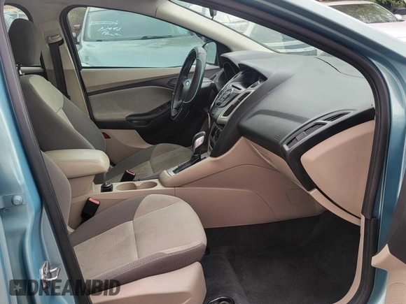 2012 Ford Focus SE с VIN 1FAHP3F22CL279808, выставлен на аукционе Copart как лот 60678735 с пробегом 138 973 миль миль и Чистый • Clean title. История ставок и продаж доступна на DreamBid. Изображение 5.
