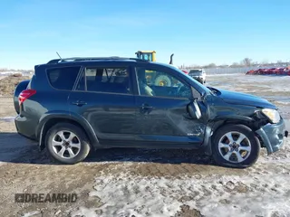 2010 Toyota RAV4 Ltd with VIN 2T3DK4DV8AW020311, listed as a IAAI auction lot 41397127 with 233,322 mi miles. Bid and sale history available at carsss.com. Image 13.