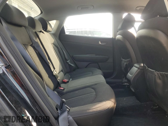 2017 Kia Optima LX z VIN 5XXGT4L33HG138726, wystawiony jako Copart lot #54831125 z przebiegiem 97 253 mil mil oraz Szkoda całkowita • Salvage title. Historia ofert i sprzedaży dostępna na DreamBid. Obrazek 10.