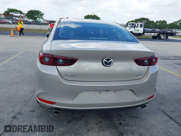 2025 Mazda 3 S Select Sport with VIN JM1BPABM6S1762353, listed as a IAAI auction lot 41967604 with 7,844 mi miles and . Bid and sale history available at DreamBid. Image 17.