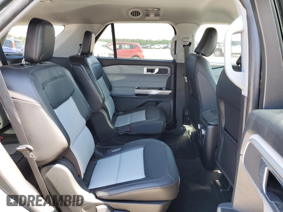 2022 Ford Explorer XLT z VIN 1FMSK7DH5NGC38366, wystawiony jako Copart lot #56390465 z przebiegiem 24 909 mil mil oraz Szkoda całkowita • Salvage title. Historia ofert i sprzedaży dostępna na DreamBid. Obrazek 11.