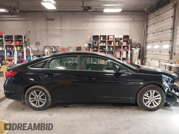 2016 Hyundai Sonata SE z VIN 5NPE24AF5GH260658, wystawiony jako IAAI lot #41884896 z przebiegiem 127 645 mil mil oraz . Historia ofert i sprzedaży dostępna na DreamBid. Obrazek 13.