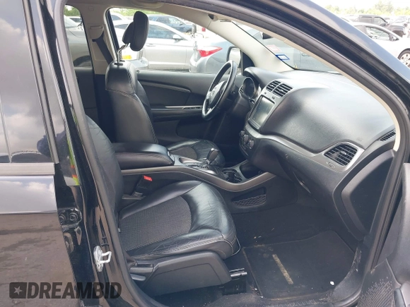 2015 Dodge Journey Crossroad with VIN 3C4PDCGB2FT713389, listed as a IAAI auction lot 42103272 with 135,974 mi miles and . Bid and sale history available at DreamBid. Image 5.