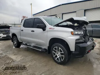 2020 Chevrolet Silverado 1500 LT Trail Boss with VIN 1GCPYFED4LZ141918, listed as a Copart auction lot 46819885 with 86,694 mi miles and Salvage Title. Bid and sale history available at carsss.com. Image 4.
