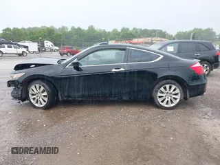 2009 Honda Accord EX-L z VIN 1HGCS22869A003659, wystawiony jako IAAI lot #42220598 z przebiegiem 203 748 mil mil oraz . Historia ofert i sprzedaży dostępna na DreamBid. Obrazek 14.