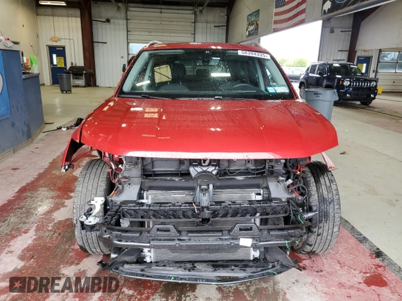 2024 Volkswagen Taos SE z VIN 3VVVX7B25RM059047, wystawiony jako Copart lot #58394335 z przebiegiem 8 651 mil mil oraz Szkoda całkowita • Salvage title. Historia ofert i sprzedaży dostępna na DreamBid. Obrazek 5.