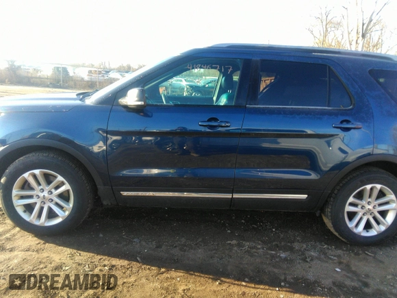 2016 Ford Explorer XLT with VIN 1FM5K7D81GGB40905, listed as a IAAI auction lot 41846717 with 157,663 mi miles and . Bid and sale history available at carsss.com. Image 14.