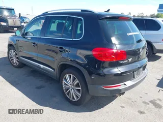 2015 Volkswagen Tiguan SE with VIN WVGAV7AX5FW509612, listed as a IAAI auction lot 42020599 with 64,201 mi miles and . Bid and sale history available at DreamBid. Image 3.
