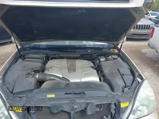 2003 Lexus LS 430 with VIN JTHBN30F530095142, listed as a IAAI auction lot 41892436 with 228,441 mi miles. Bid and sale history available at carsss.com. Image 10.