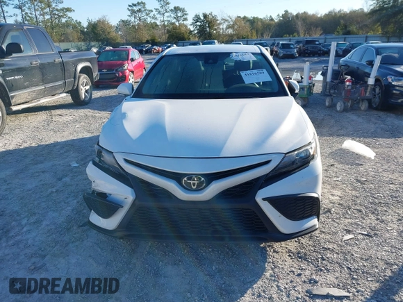 2023 Toyota Camry SE z VIN 4T1G11AKXPU153288, wystawiony jako IAAI lot #41816589 z przebiegiem 33 708 mil mil oraz . Historia ofert i sprzedaży dostępna na DreamBid. Obrazek 12.