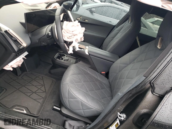 2024 BMW iX M60 z VIN WB533CF06RCR71038, wystawiony jako Copart lot #47573025 z przebiegiem Nie podano mil oraz Szkoda całkowita • Salvage title. Historia ofert i sprzedaży dostępna na DreamBid. Obrazek 7.