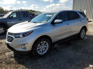 2021 Chevrolet Equinox LT z VIN 3GNAXUEV8MS130867, wystawiony jako Copart lot #56653705 z przebiegiem 42 510 mil mil oraz Szkoda całkowita • Salvage title. Historia ofert i sprzedaży dostępna na DreamBid. Obrazek 1.