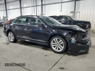 2017 Volkswagen Passat SE with VIN 1VWGT7A30HC066417, listed as a Copart auction lot 53433215 with 85,611 mi miles and Salvage title. Bid and sale history available at DreamBid. Image 4.