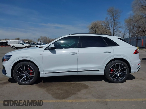 2021 Audi Q8 Prestige z VIN WA1FVAF18MD025027, wystawiony jako IAAI lot #41967700 z przebiegiem 32 992 mil mil oraz . Historia ofert i sprzedaży dostępna na DreamBid. Obrazek 15.
