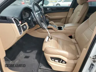 2019 Porsche Cayenne E-Hybrid с VIN WP1AE2AY8KDA51293, выставлен на аукционе Copart как лот 50733894 с пробегом 20 097 миль миль и . История ставок и продаж доступна на DreamBid. Изображение 7.