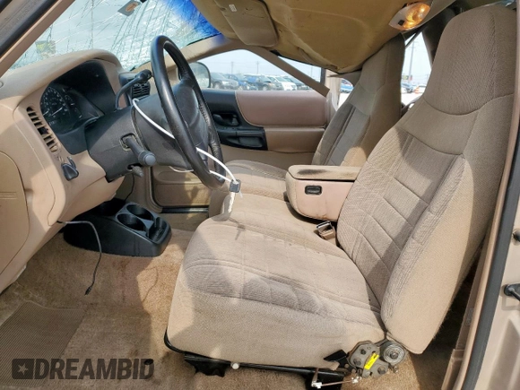 1997 Ford Ranger XLT with VIN 1FTCR14X3VPA62832, listed as a Copart auction lot 54961095 with 144,259 mi miles and Salvage title. Bid and sale history available at DreamBid. Image 7.
