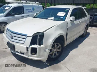2007 Cadillac SRX with VIN 1GYEE637270127372, listed as a IAAI auction lot 42097903 with 189,893 mi miles. Bid and sale history available at carsss.com. Image 6.