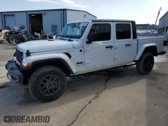 2024 Jeep Gladiator Sport S z VIN 1C6HJTAG1RL120129, wystawiony jako Copart lot #52415555 z przebiegiem 9 979 mil mil oraz Szkoda całkowita • Salvage title. Historia ofert i sprzedaży dostępna na DreamBid. Obrazek 1.
