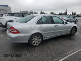 2006 Mercedes-Benz C с VIN WDBRF56J46F788563, выставлен на аукционе Copart как лот 50448415 с пробегом 74 315 миль миль и Чистый • Clean title. История ставок и продаж доступна на DreamBid. Изображение 3.