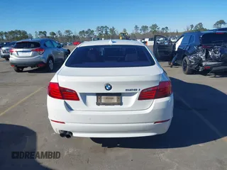 2013 BMW 5 Series 528i with VIN WBAXG5C53DD232909, listed as a IAAI auction lot 41620696 with 181,375 mi miles and . Bid and sale history available at carsss.com. Image 16.