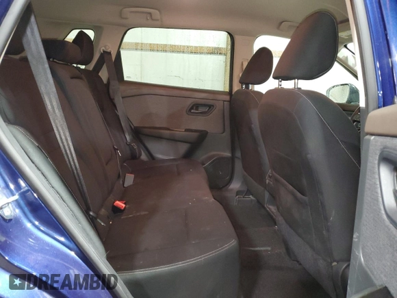 2023 Nissan Rogue S z VIN 5N1BT3AB6PC678659, wystawiony jako Copart lot #50493445 z przebiegiem 73 510 mil mil oraz Czysty tytuł • Clean title. Historia ofert i sprzedaży dostępna na DreamBid. Obrazek 11.
