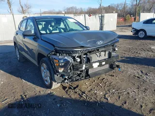 2024 Hyundai Kona SE with VIN KM8HACAB3RU119938, listed as a IAAI auction lot 41234644 with 8,466 mi miles. Bid and sale history available at carsss.com. Image 1.