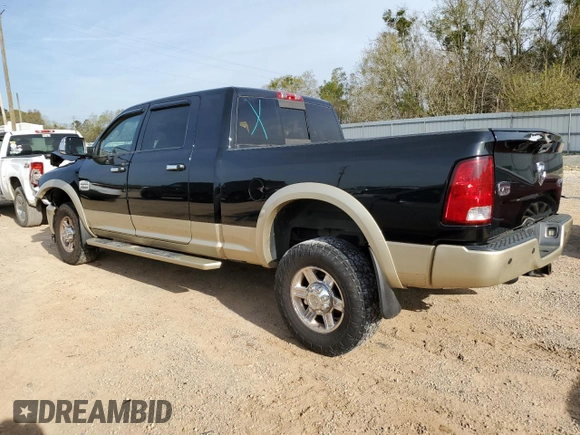 2011 Ram 2500 Laramie Longhorn z VIN 3D7UT2HL3BG580917, wystawiony jako Copart lot #50717625 z przebiegiem 141 494 mil mil oraz Szkoda całkowita • Salvage title. Historia ofert i sprzedaży dostępna na DreamBid. Obrazek 2.