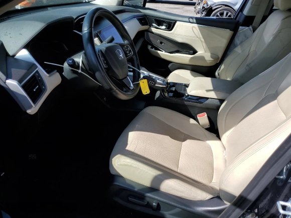 2018 Honda Clarity Plug-In Hybrid Touring with VIN JHMZC5F36JC009488, listed as a Copart auction lot 69550083 with 100,801 mi miles. Bid and sale history available at carsss.com. Image 7.