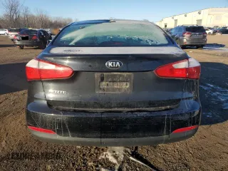 2014 Kia Forte LX with VIN KNAFX4A6XE5233178, listed as a Copart auction lot 88096605 with 123,313 mi miles and Salvage Title. Bid and sale history available at carsss.com. Image 6.