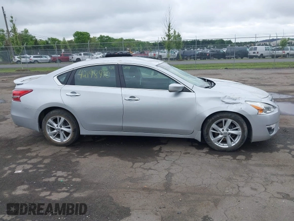 2013 Nissan Altima SV with VIN 1N4AL3AP6DC137673, listed as a IAAI auction lot 42198910 with 193,000 mi miles and . Bid and sale history available at DreamBid. Image 13.