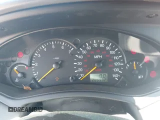 2002 Ford Focus ZX3 with VIN 3FAFP31372R229137, listed as a IAAI auction lot 42620235 with 205,932 mi miles and . Bid and sale history available at DreamBid. Image 7.