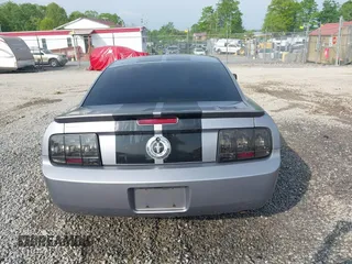 2007 Ford Mustang Deluxe with VIN 1ZVFT80N375332942, listed as a IAAI auction lot 42247026 with 91,352 mi miles and . Bid and sale history available at DreamBid. Image 17.