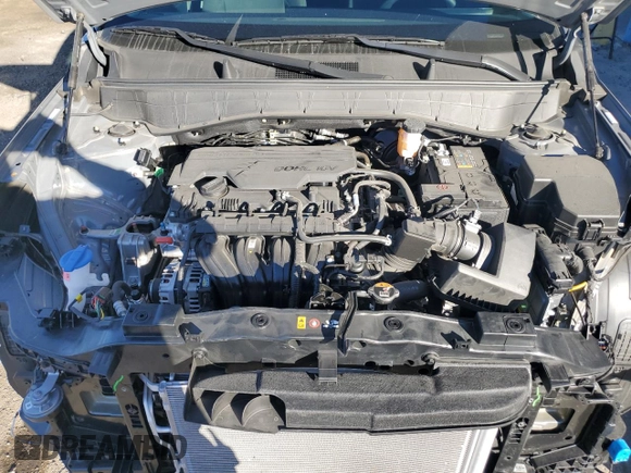 2024 Hyundai Kona Essential with VIN KM8HA3AB9RU099629, listed as a Copart auction lot 82632094 with 4,966 mi miles and Salvage Title. Bid and sale history available at DreamBid. Image 12.