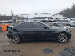 2011 BMW 3 Series 328i xDrive with VIN WBAPK5G52BNN29900, listed as a IAAI auction lot 41441074 with 148,646 mi miles. Bid and sale history available at carsss.com. Image 12.
