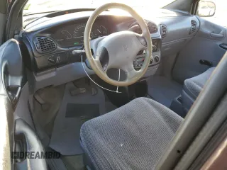 1997 Dodge Caravan with VIN 2B4FP25B9VR248592, listed as a Copart auction lot 44271395 with 136,274 mi miles and Non Repairable. Bid and sale history available at carsss.com. Image 8.