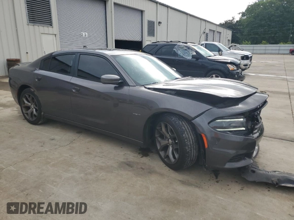 2015 Dodge Charger RT z VIN 2C3CDXCT4FH768993, wystawiony jako Copart lot #52702665 z przebiegiem 181 142 mil mil oraz Szkoda całkowita • Salvage title. Historia ofert i sprzedaży dostępna na DreamBid. Obrazek 4.