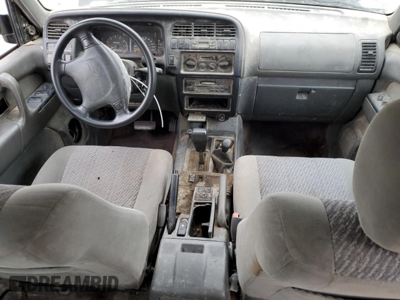 1996 Isuzu Trooper z VIN JACDJ58V4T7912846, wystawiony jako Copart lot #43277785 z przebiegiem 140 148 mil mil oraz Szkoda całkowita • Salvage title. Historia ofert i sprzedaży dostępna na DreamBid. Obrazek 8.