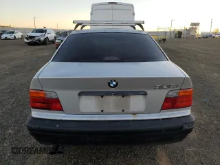 1992 BMW 3 Series with VIN WBACB4310NFF84746, listed as a Copart auction lot 79340334 with 101,709 mi miles and Clean title. Bid and sale history available at DreamBid. Image 6.