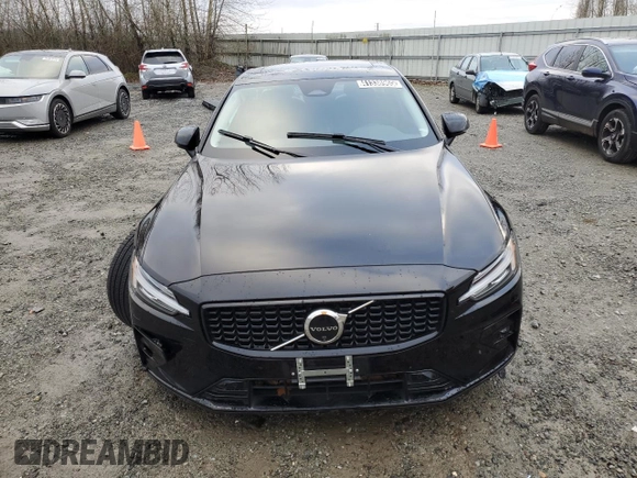 2025 Volvo S60 Plus with VIN 7JRL12GC8SG365561, listed as a Copart auction lot 41338965 with 13,471 mi miles and Clean Title. Bid and sale history available at carsss.com. Image 5.