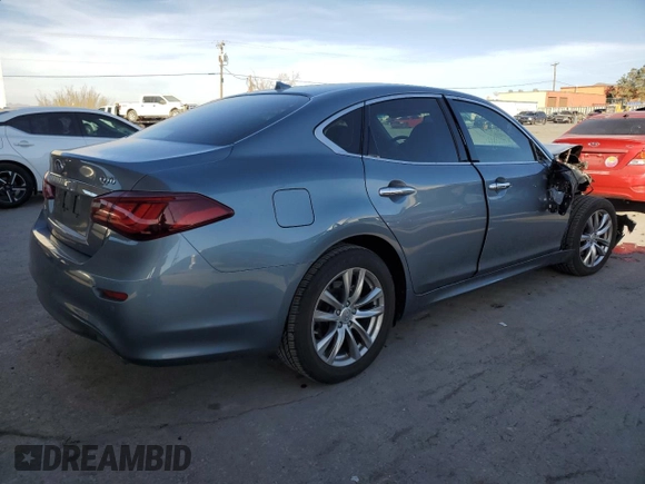2018 Infiniti Q70 Luxe with VIN JN1BY1AR6JM220020, listed as a Copart auction lot 85592334 with 39,494 mi miles and Salvage title. Bid and sale history available at DreamBid. Image 3.