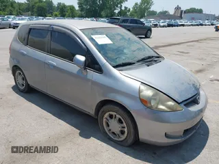 2007 Honda Fit z VIN JHMGD38427S030044, wystawiony jako IAAI lot #42429395 z przebiegiem 118 558 mil mil oraz . Historia ofert i sprzedaży dostępna na DreamBid. Obrazek 1.